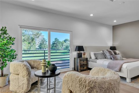 Tiny photo for 2861 Queens Courtyard Drive, Las Vegas, NV 89109 (MLS # 2792389)