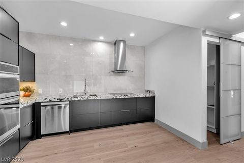 Tiny photo for 2861 Queens Courtyard Drive, Las Vegas, NV 89109 (MLS # 2792389)