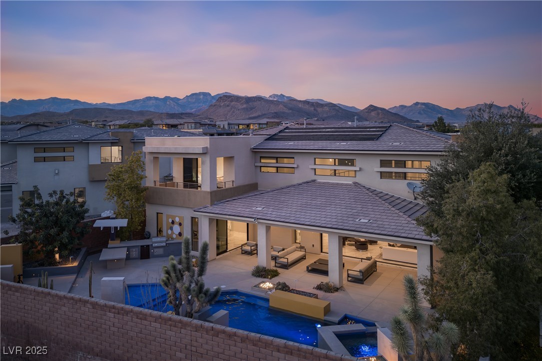 80 Glade Hollow Drive