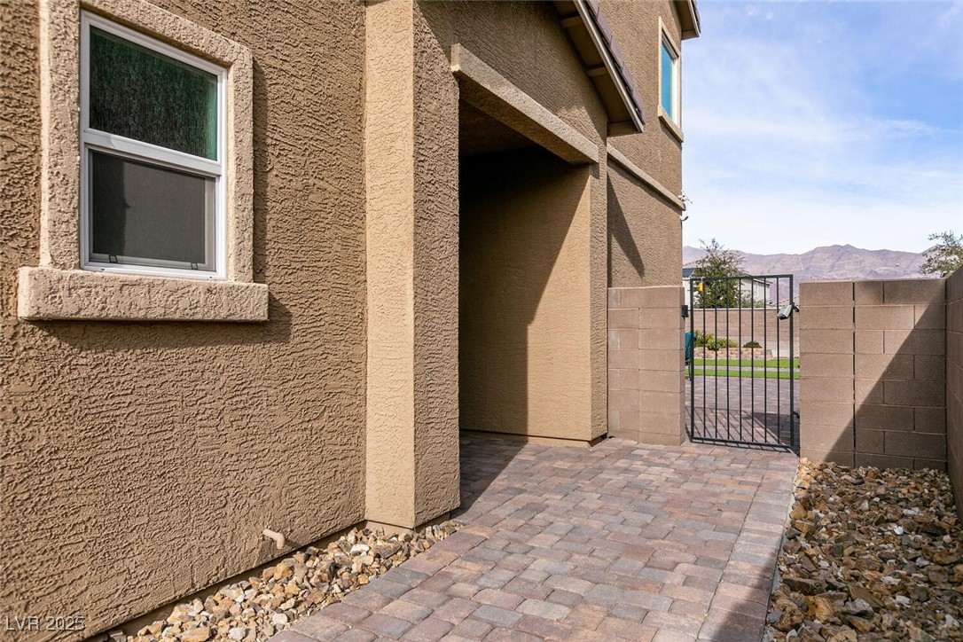 1642 Dire Wolf Avenue, North Las Vegas, Nevada image 3