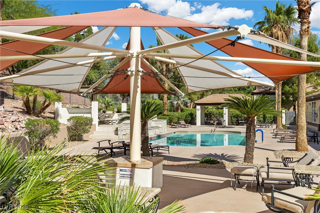 Henderson, Nevada 89012, United States, 2 Bedrooms Bedrooms, ,2 BathroomsBathrooms,Residential,Active,129452