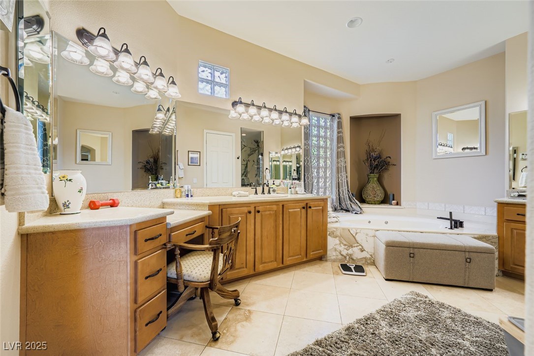 Las Vegas, Nevada, 89135, United States, 4 Bedrooms Bedrooms, ,4 BathroomsBathrooms,Residential,Active,2009869