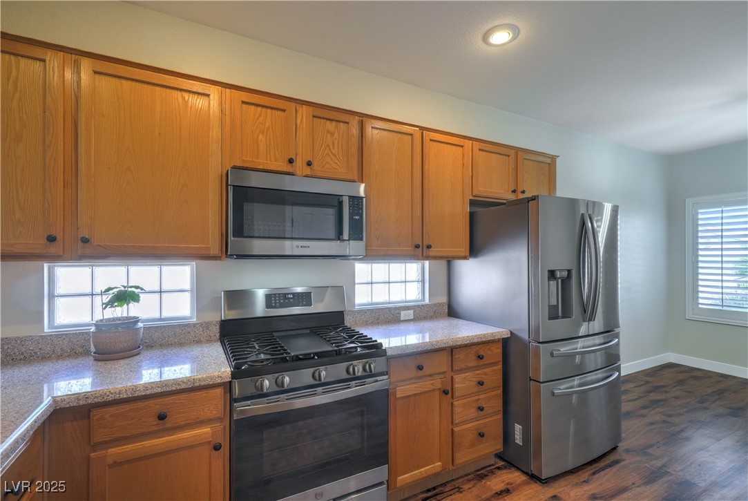 2085 Desert Woods Drive