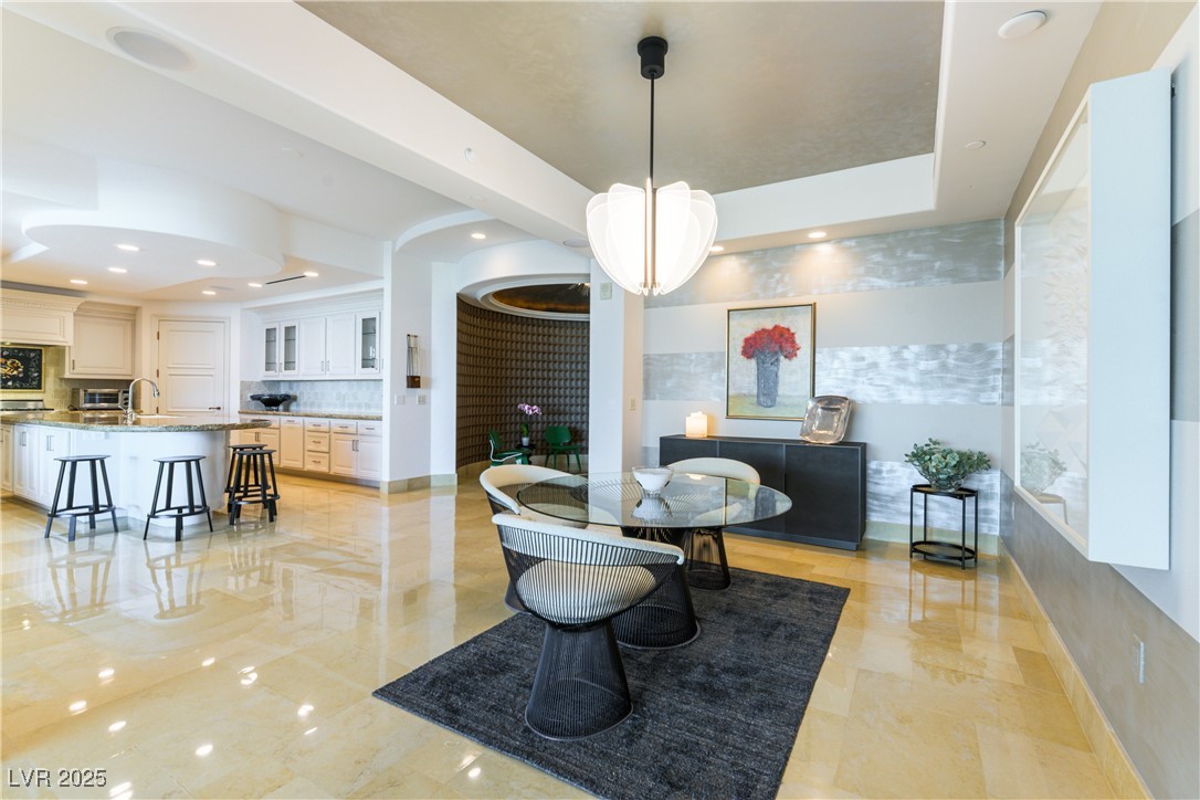 9101 Alta Drive 505
