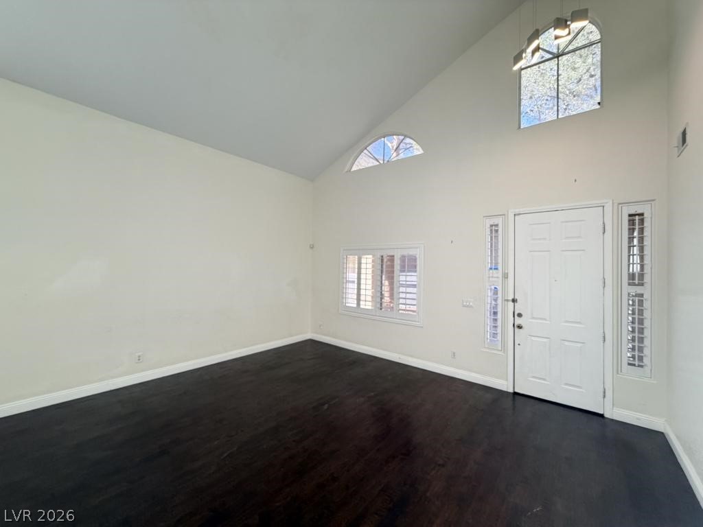 498 Melrose Heights Street