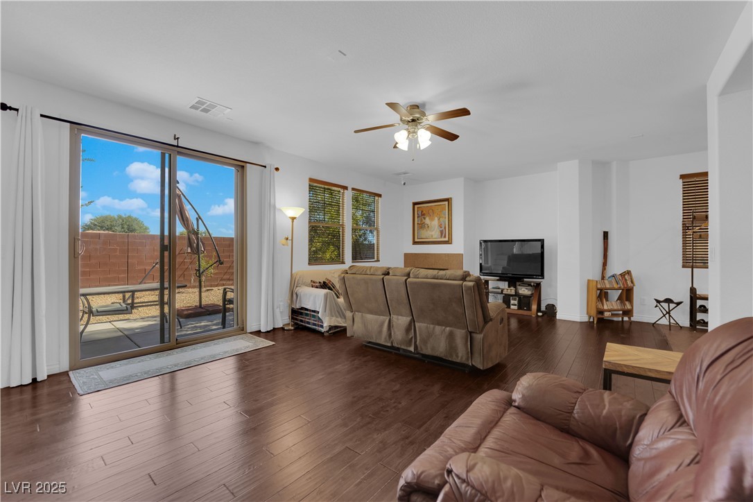 5468 Indian Cedar Drive