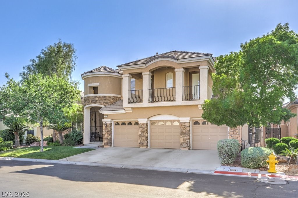 305 Onyx Crest Street