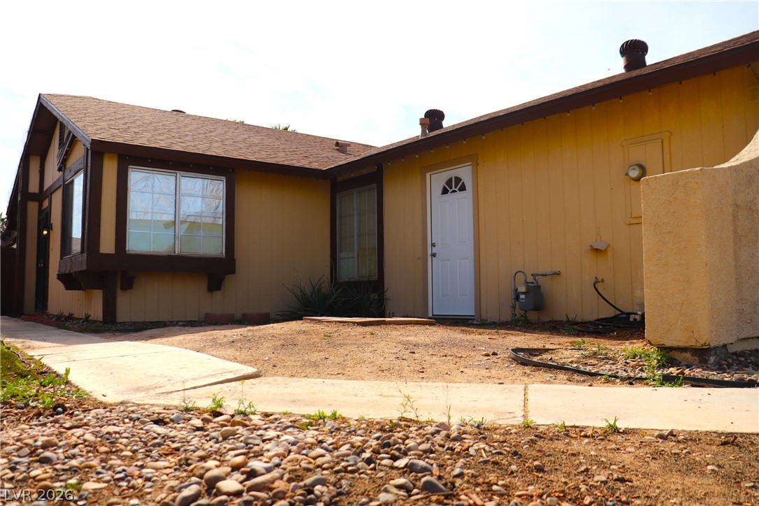 5611 White Cap Street