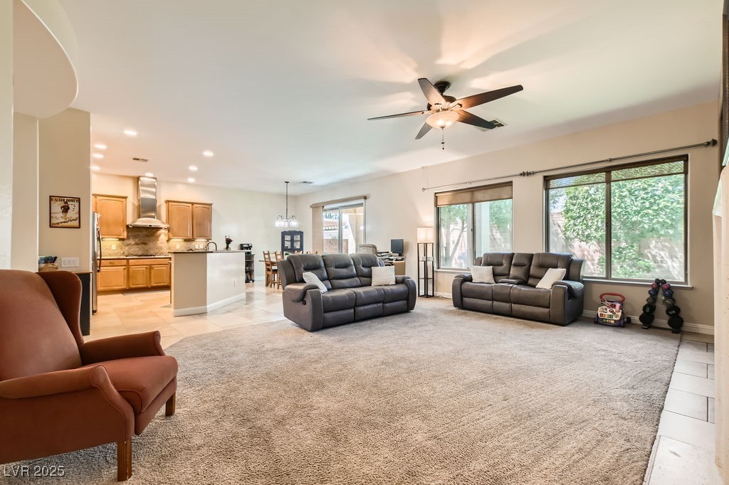 7513 Java Sparrow Street, North Las Vegas, Nevada image 7