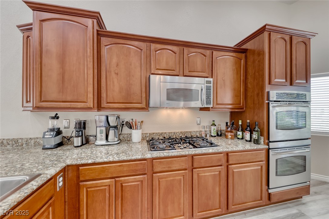 1033 Logan Patrick Drive, Henderson, Nevada image 22