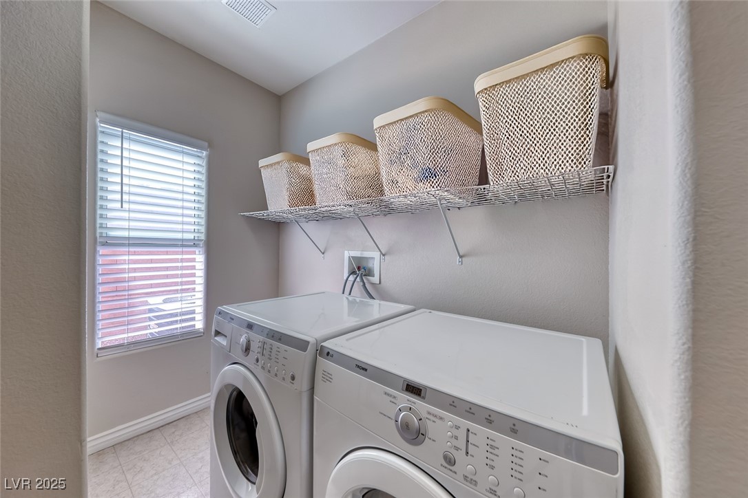 1033 Logan Patrick Drive, Henderson, Nevada image 37