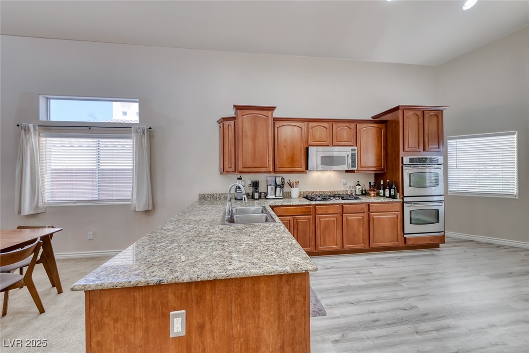 1033 Logan Patrick Drive, Henderson, Nevada image 18