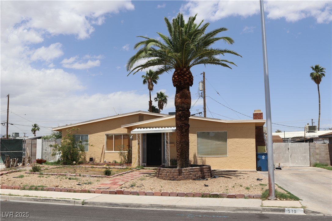513 Berry Circle, Las Vegas, Nevada image 3