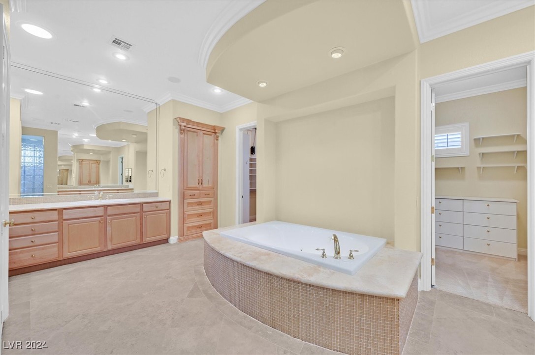 Las Vegas, Nevada 89135, United States, 4 Bedrooms Bedrooms, ,5 BathroomsBathrooms,Residential,Pending,23683