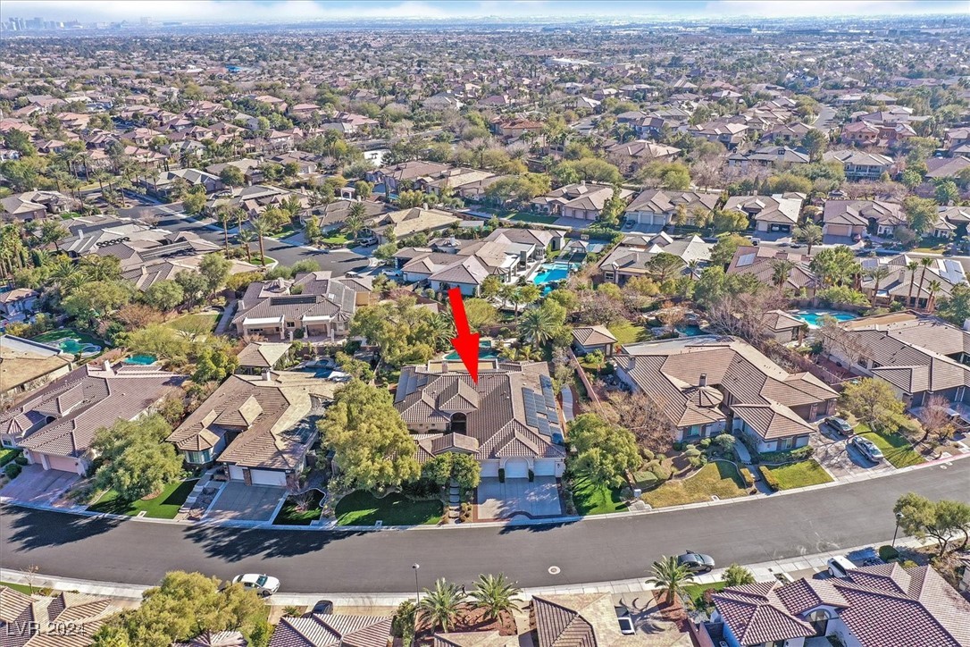 Las Vegas, Nevada 89135, United States, 4 Bedrooms Bedrooms, ,5 BathroomsBathrooms,Residential,Pending,23683