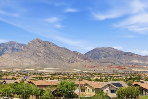Townhouse For Sale - 1124 Prospering Creek Street<br/> Las Vegas, NV 89135