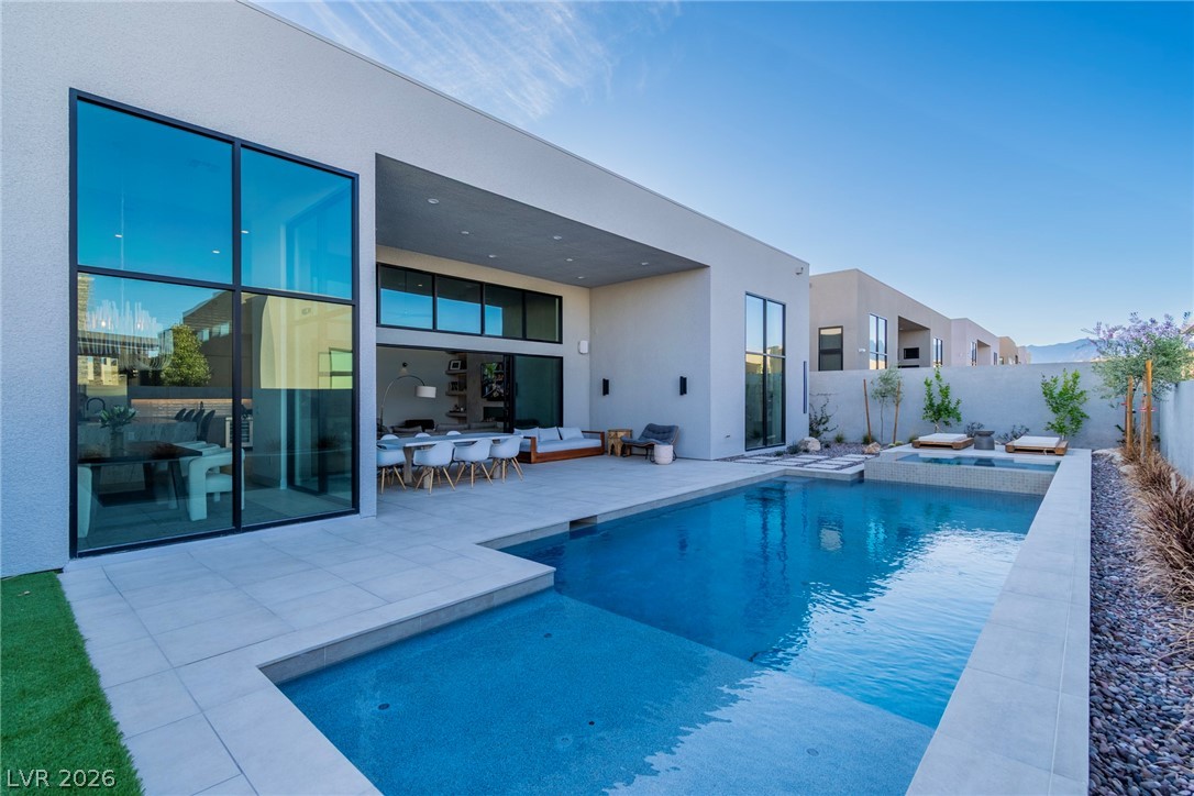 10824 Agate Cliffs Avenue