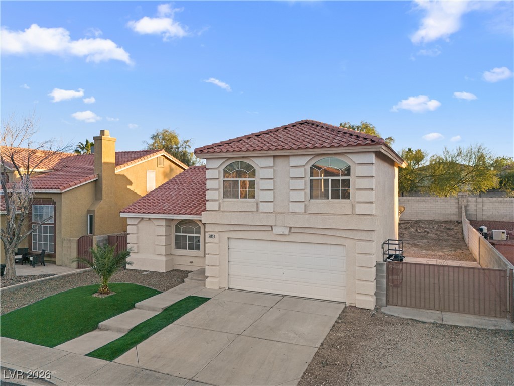 1605 Silver Rain Avenue