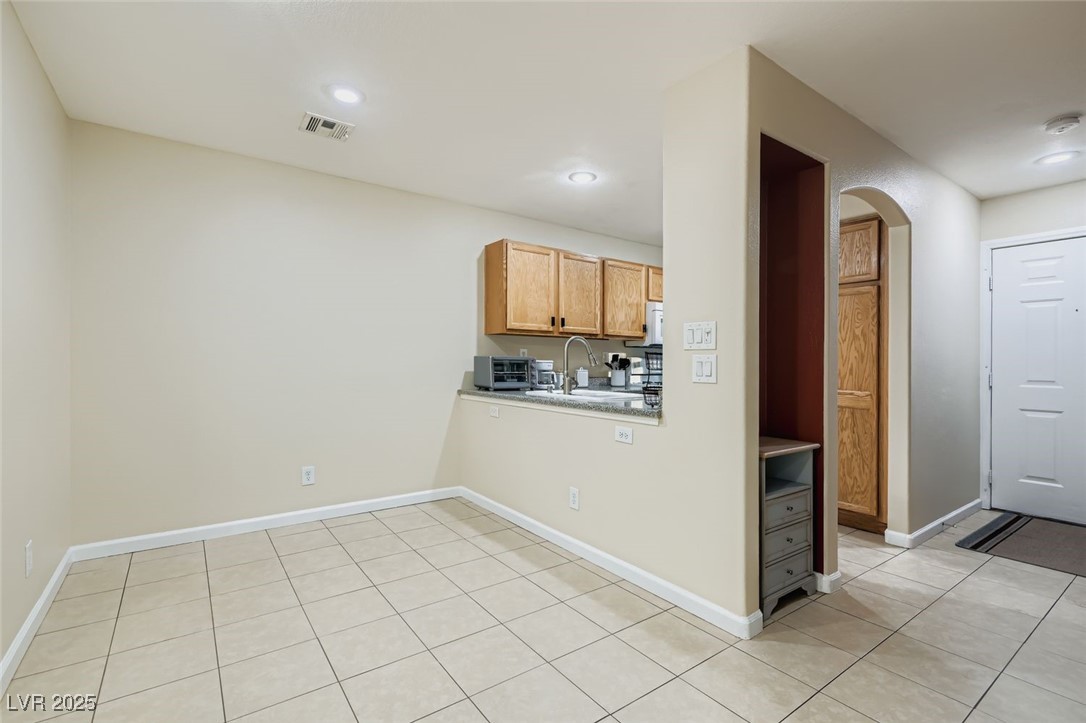 Las Vegas, Nevada 89183, United States, 3 Bedrooms Bedrooms, ,3 BathroomsBathrooms,Residential,Active,252915