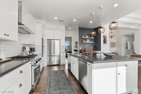 Tiny photo for 421 Emily Crossing Court, Henderson, NV 89015 (MLS # 2799945)