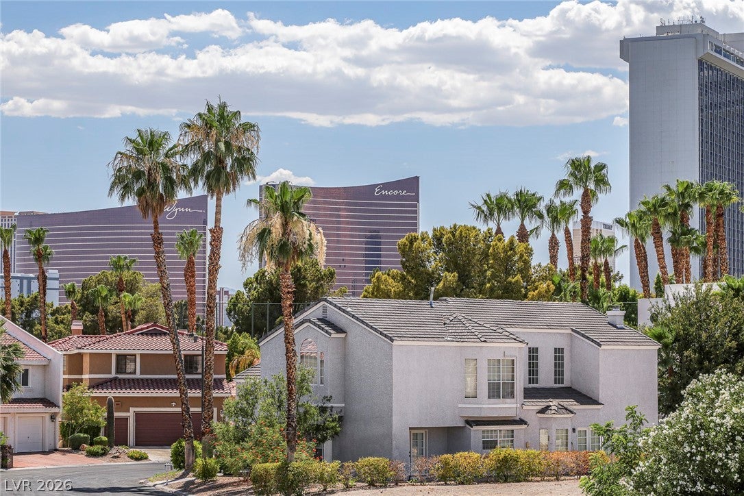 2863 Queens Courtyard Drive