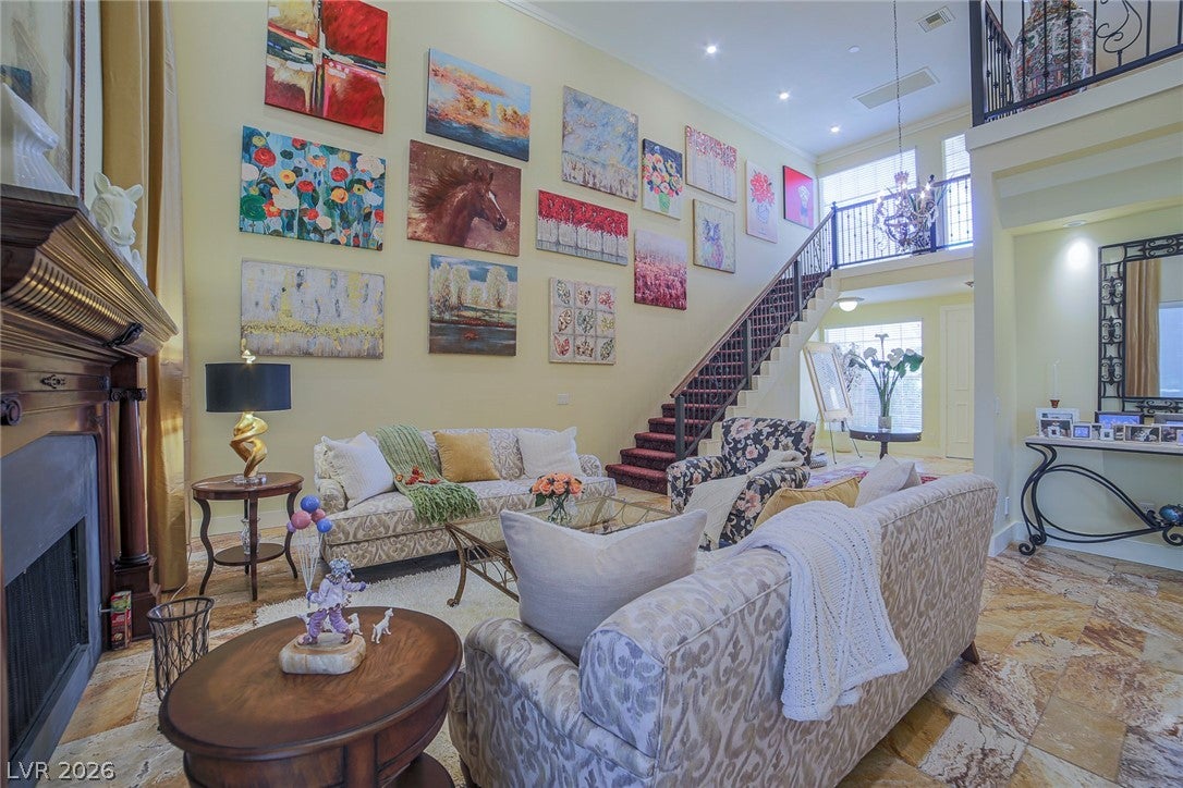 2863 Queens Courtyard Drive