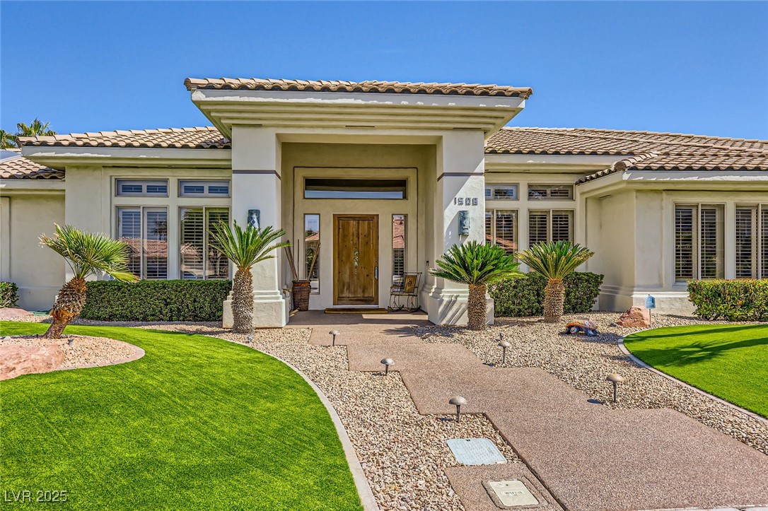 1508 Ten Palms Court