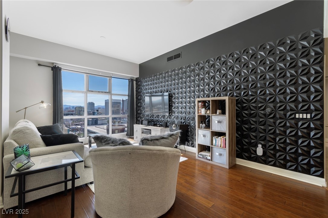 150 Las Vegas Boulevard 1608