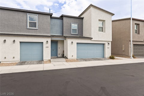 Townhouse For Sale - 2554 Petunia Garden Avenue<br/> Clark County, North Las Vegas, NV 89081