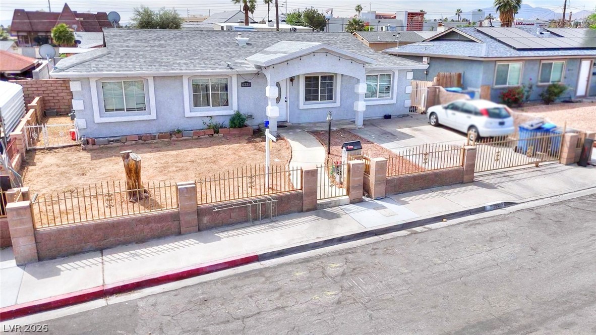 6221 Casada Way