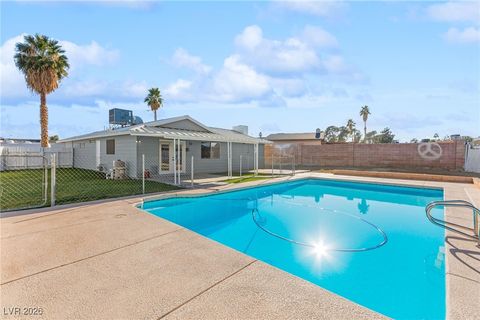 5155 Saratoga Drive Las Vegas NV 89120