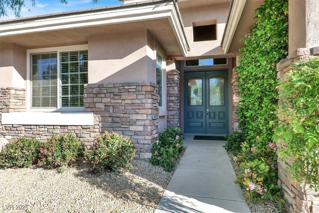 10309 Canyon Valley Avenue