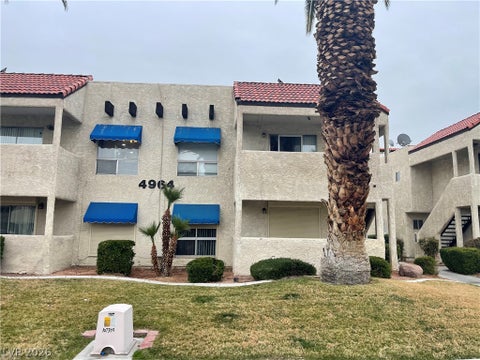 Condo For Rent - 4964 Newport Cove Drive #B<br/> Clark County, Las Vegas, NV 89119