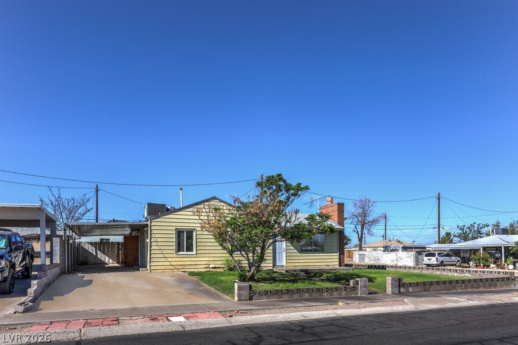 580 Karen Way