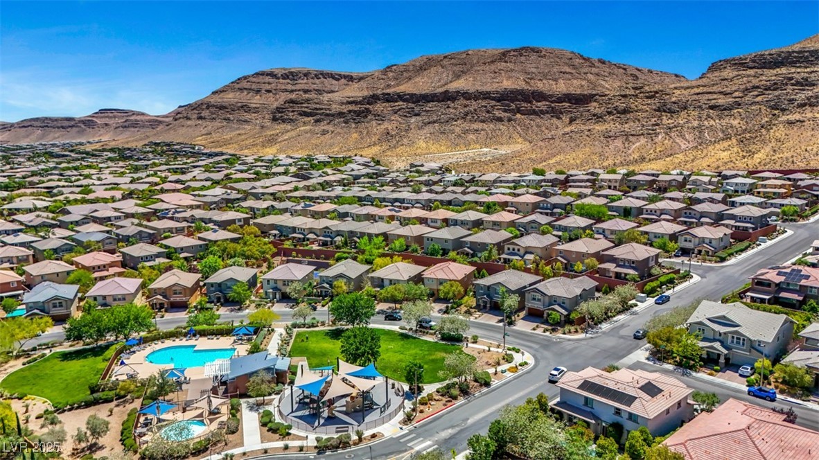 Las Vegas, Nevada 89135, United States, 4 Bedrooms Bedrooms, ,4 BathroomsBathrooms,Residential,Active,133884