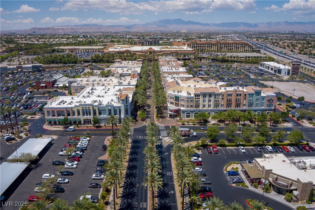 Henderson, Nevada 89052, United States, 2 Bedrooms Bedrooms, ,2 BathroomsBathrooms,Residential,Active,251628