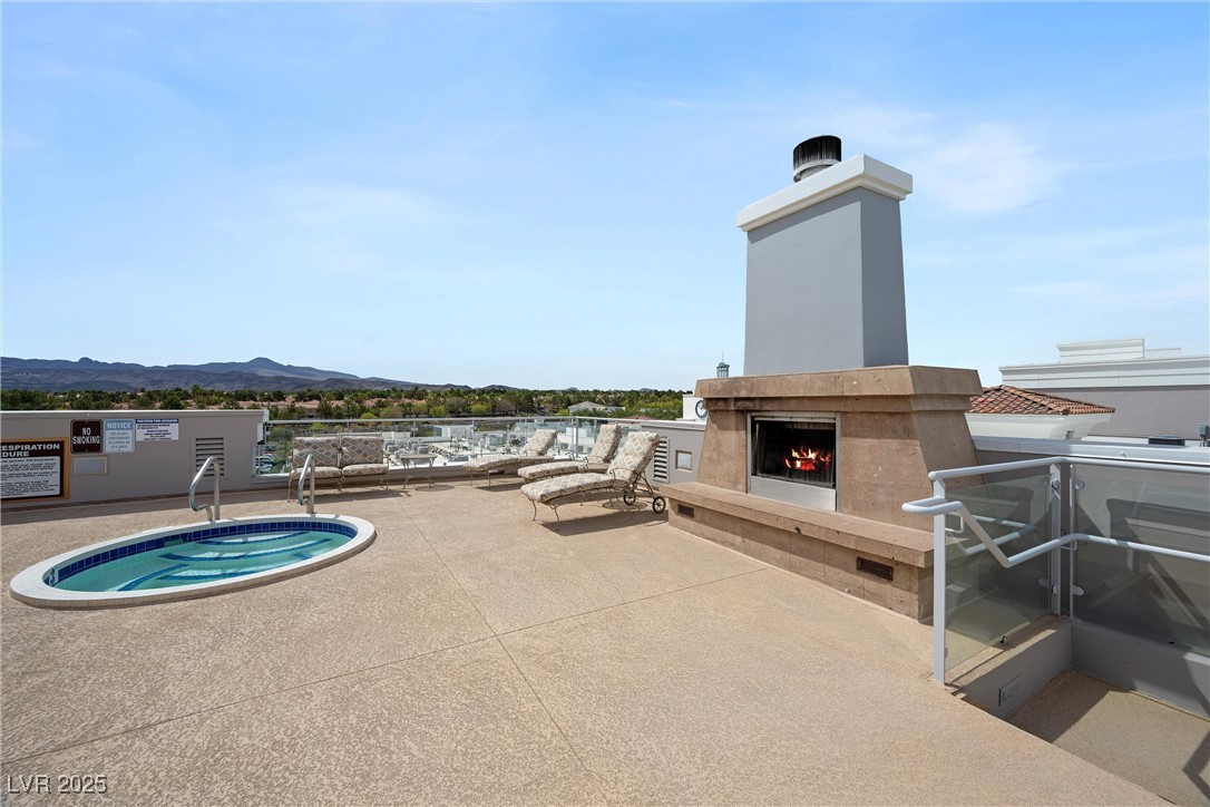 Henderson, Nevada 89052, United States, 2 Bedrooms Bedrooms, ,2 BathroomsBathrooms,Residential,Active,251628