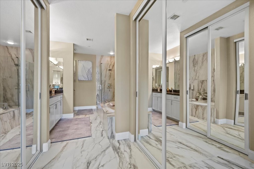 Henderson, Nevada 89052, United States, 2 Bedrooms Bedrooms, ,2 BathroomsBathrooms,Residential,Active,251628