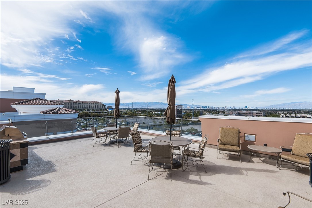 Henderson, Nevada 89052, United States, 2 Bedrooms Bedrooms, ,2 BathroomsBathrooms,Residential,Active,251628