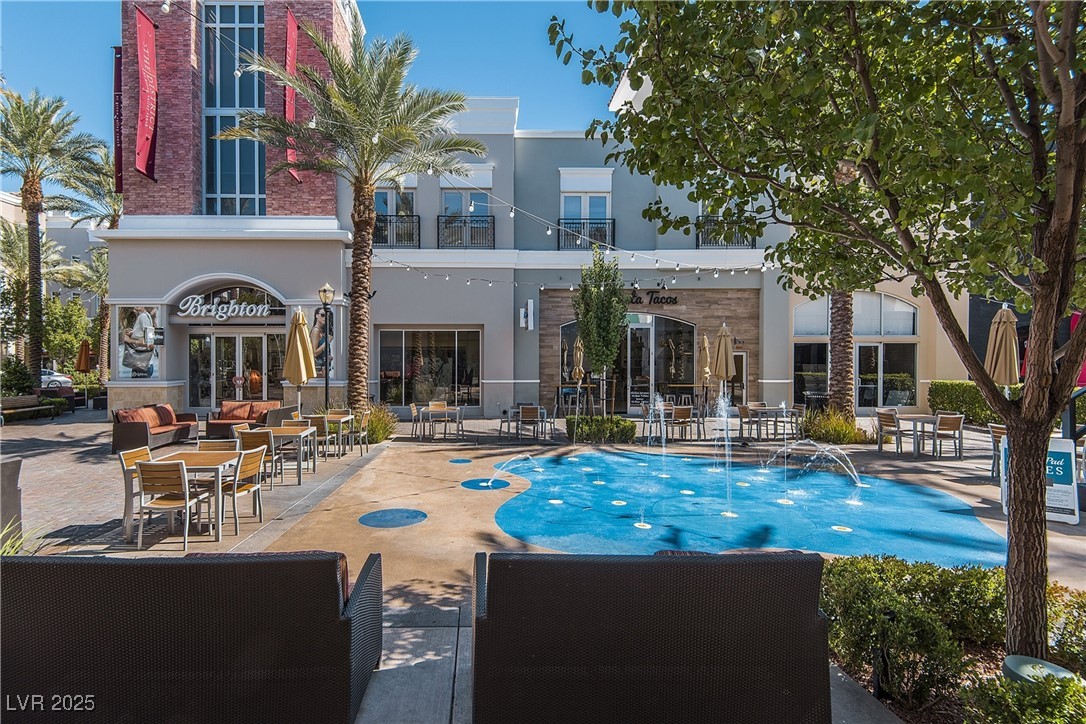 Henderson, Nevada 89052, United States, 2 Bedrooms Bedrooms, ,2 BathroomsBathrooms,Residential,Active,251628