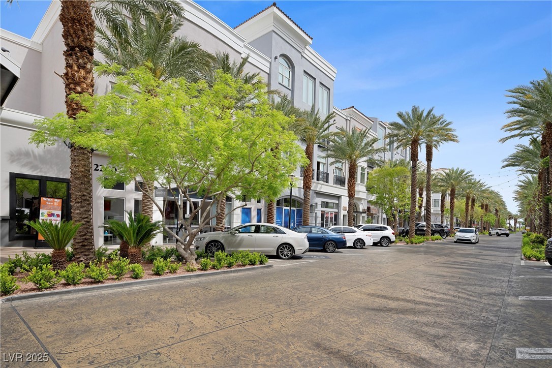 Henderson, Nevada 89052, United States, 2 Bedrooms Bedrooms, ,2 BathroomsBathrooms,Residential,Active,251628