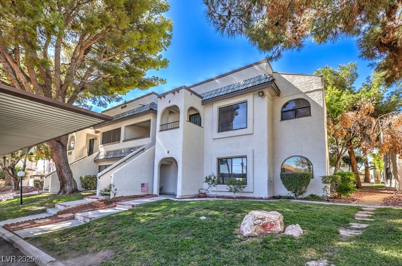 1416 Santa Margarita Street B