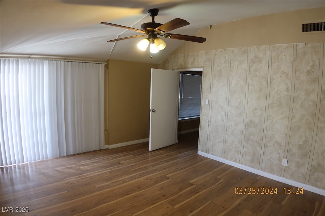 10 E Bonanza Road