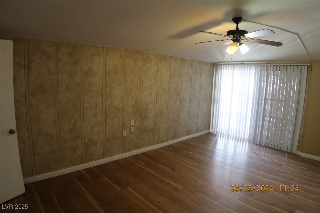 10 E Bonanza Road