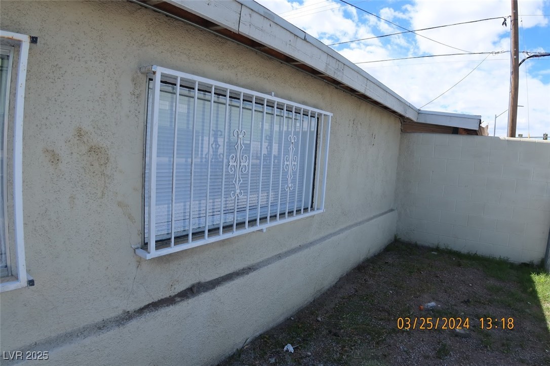 10 E Bonanza Road
