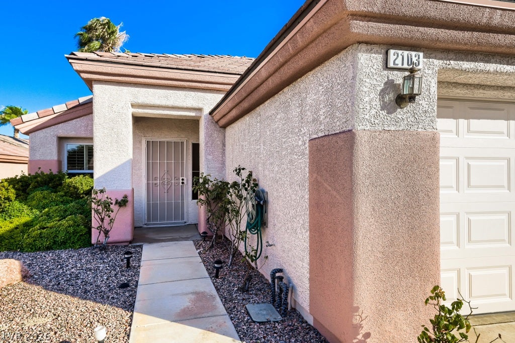 2103 High Mesa Drive