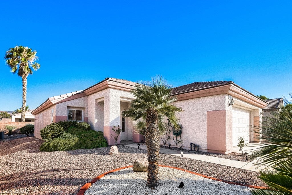 2103 High Mesa Drive