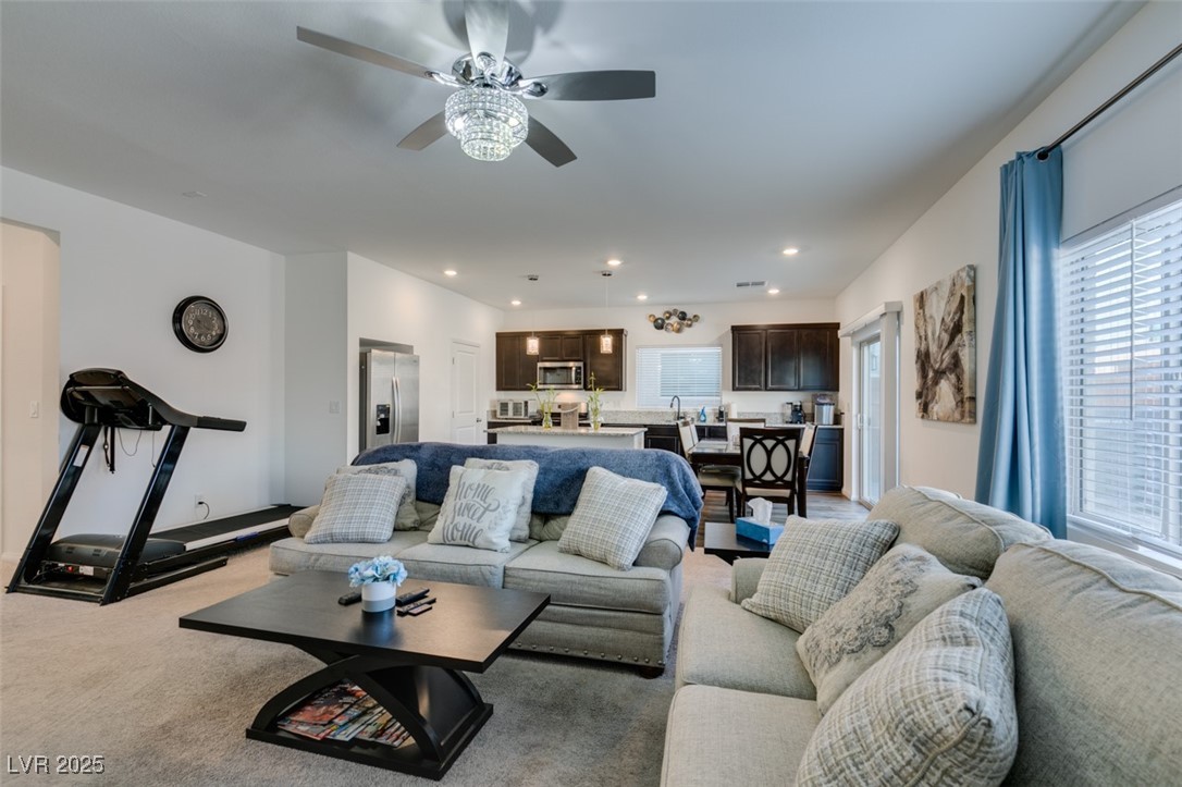 10467 Joaquin Fire Street, Las Vegas, Nevada image 4