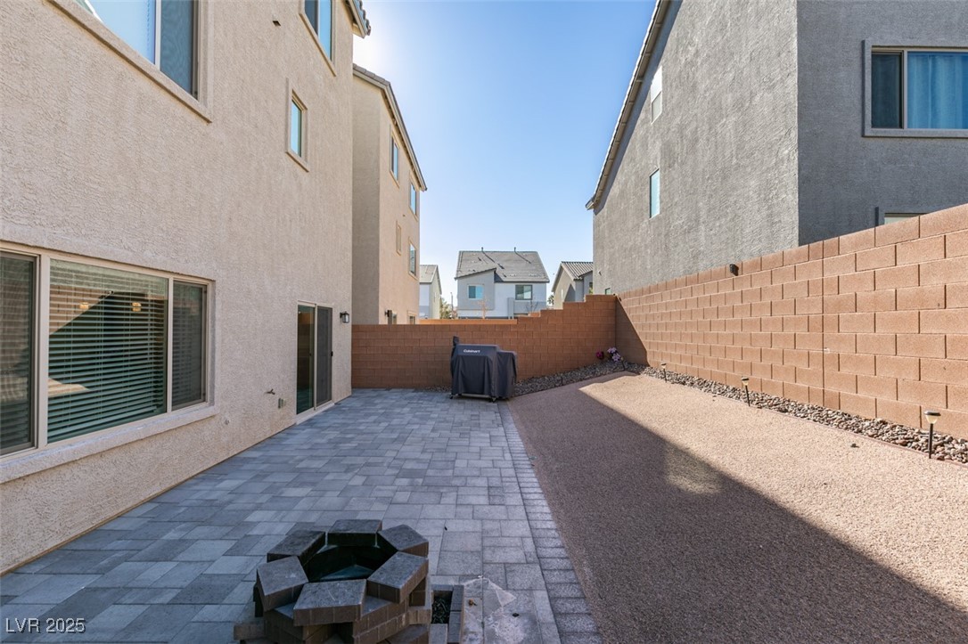 10467 Joaquin Fire Street, Las Vegas, Nevada image 38