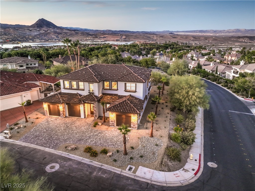 18 Placa De Rei Court